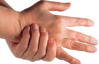 metody léčby bolesti kloubů prstů